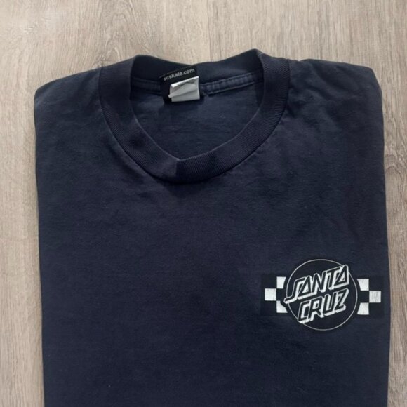 Vtg Y2K Santa Cruz Skateboards Dot Logo Faded T-Shirt - $40 - Picture 2 of 3